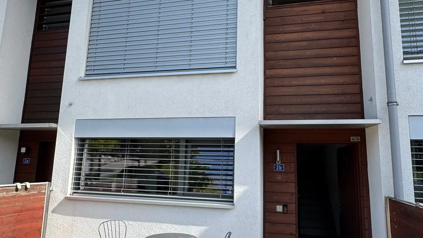 Maison en terrasse à louer - 1185 Mont-sur-Rolle