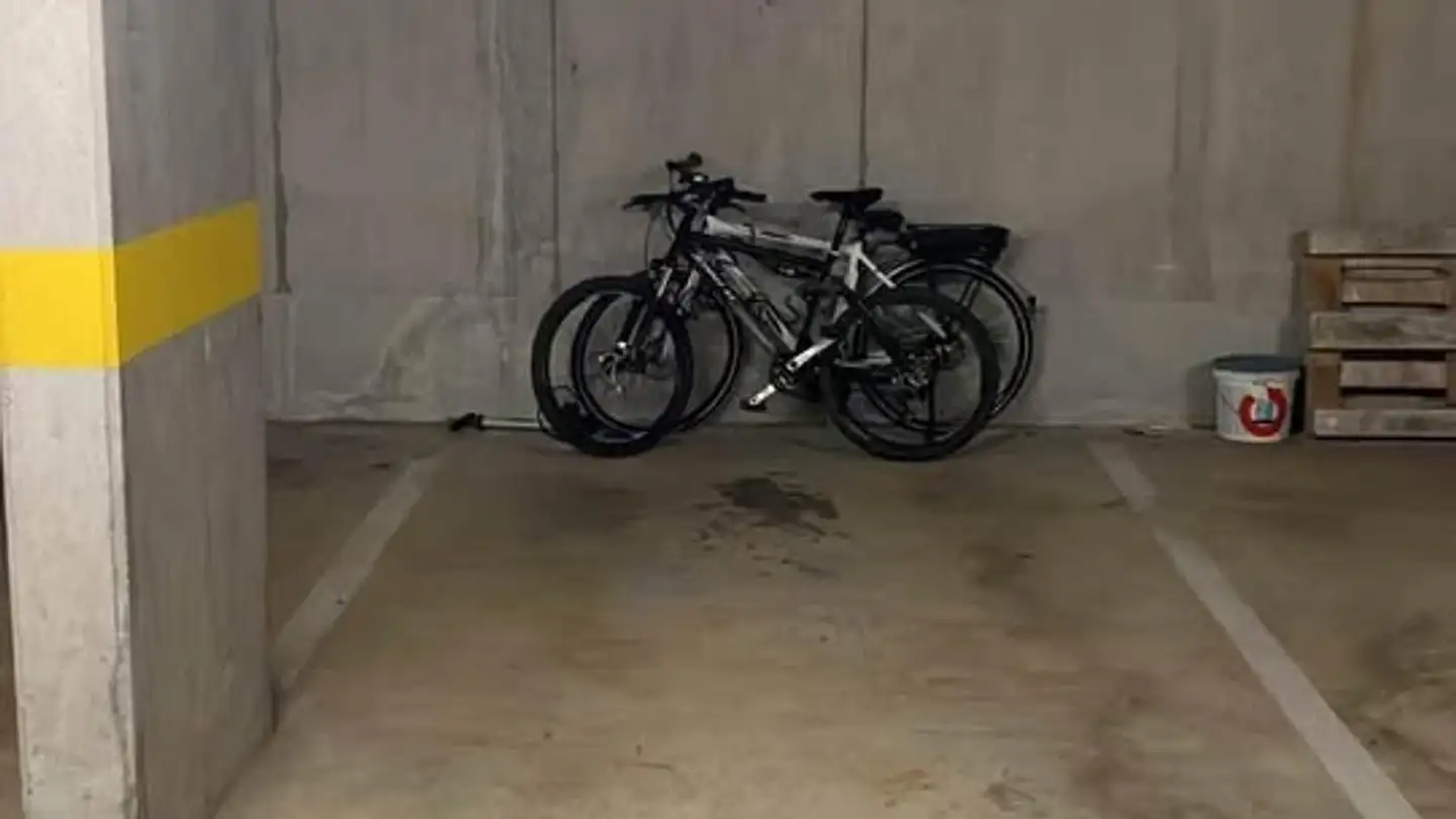 Garage singolo in affitto - Route Du Stand 62, 1260 Nyon