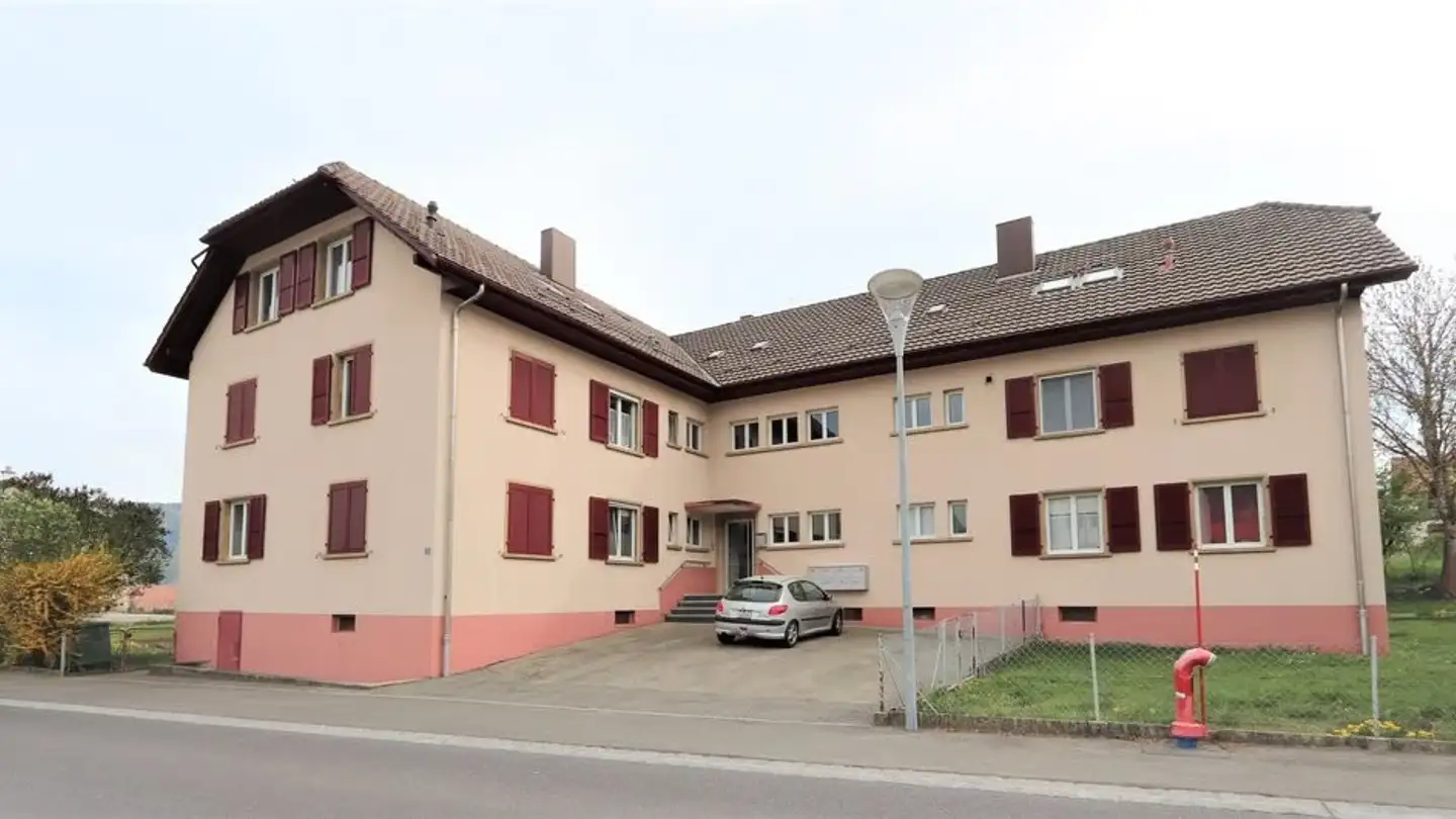 Apartment for rent - Rue Des Bassins 4, 2046 Fontaines NE - Photo 2