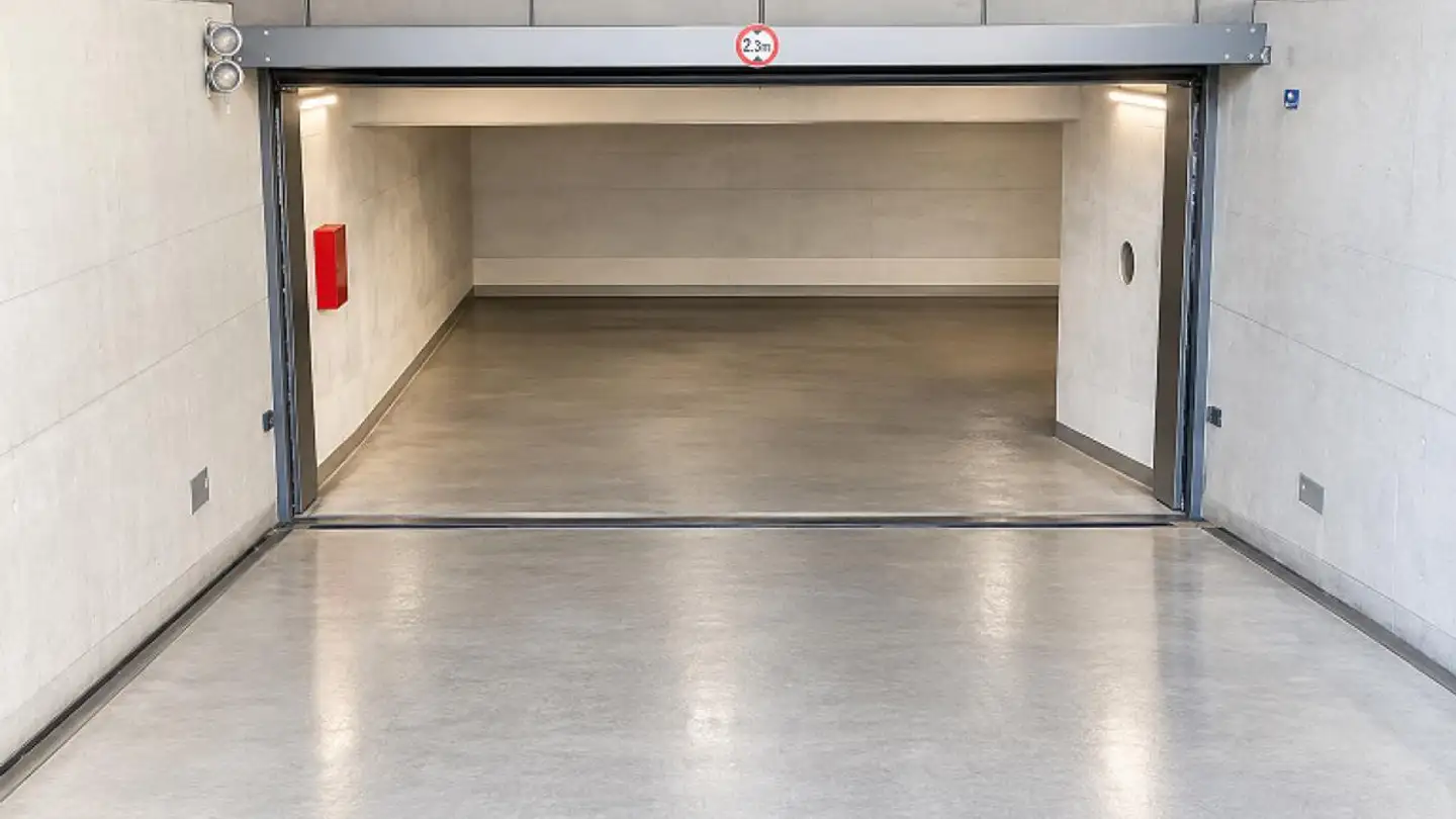 Parcheggio esterno in affitto - Bahnhofstrasse, 8360 Eschlikon TG - Foto 2
