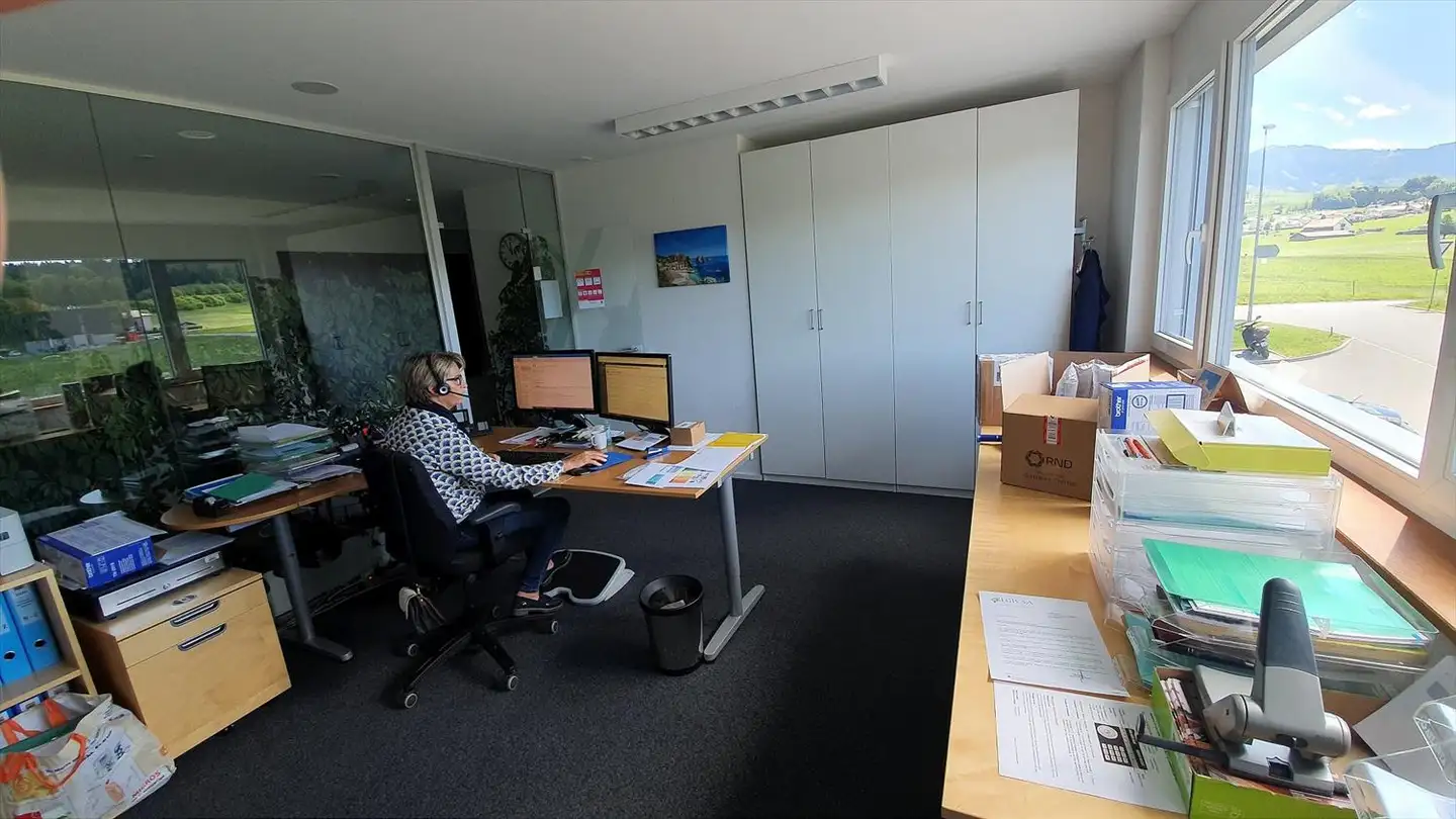 Commerciale in affitto - Chemin De Combernesse 2, 1728 Rossens FR - Photo 2