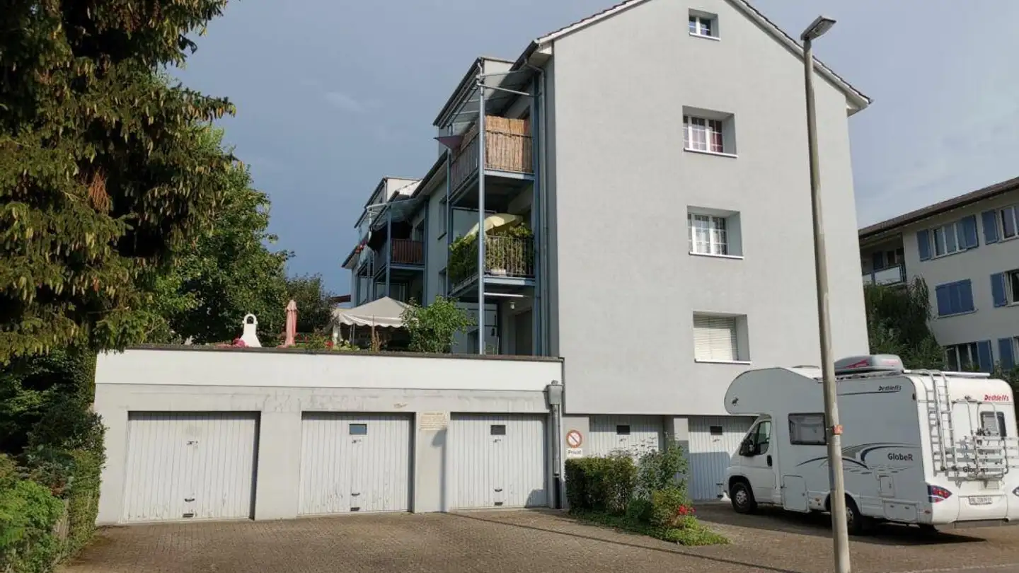 Single garage for rent - Schafmattweg, 4102 Binningen