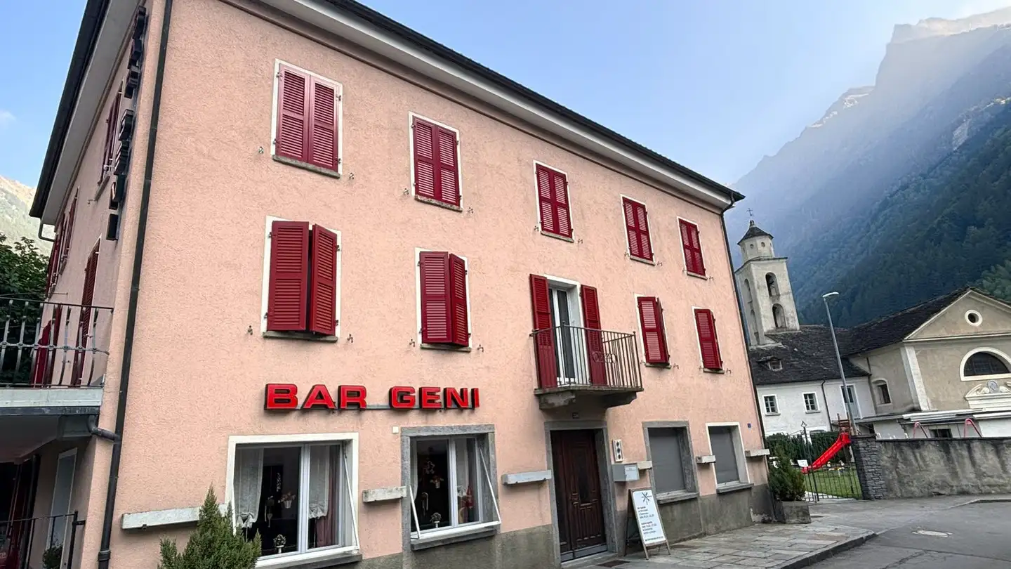 Bar à louer - Strada De La Schéla 4a, 6563 Mesocco