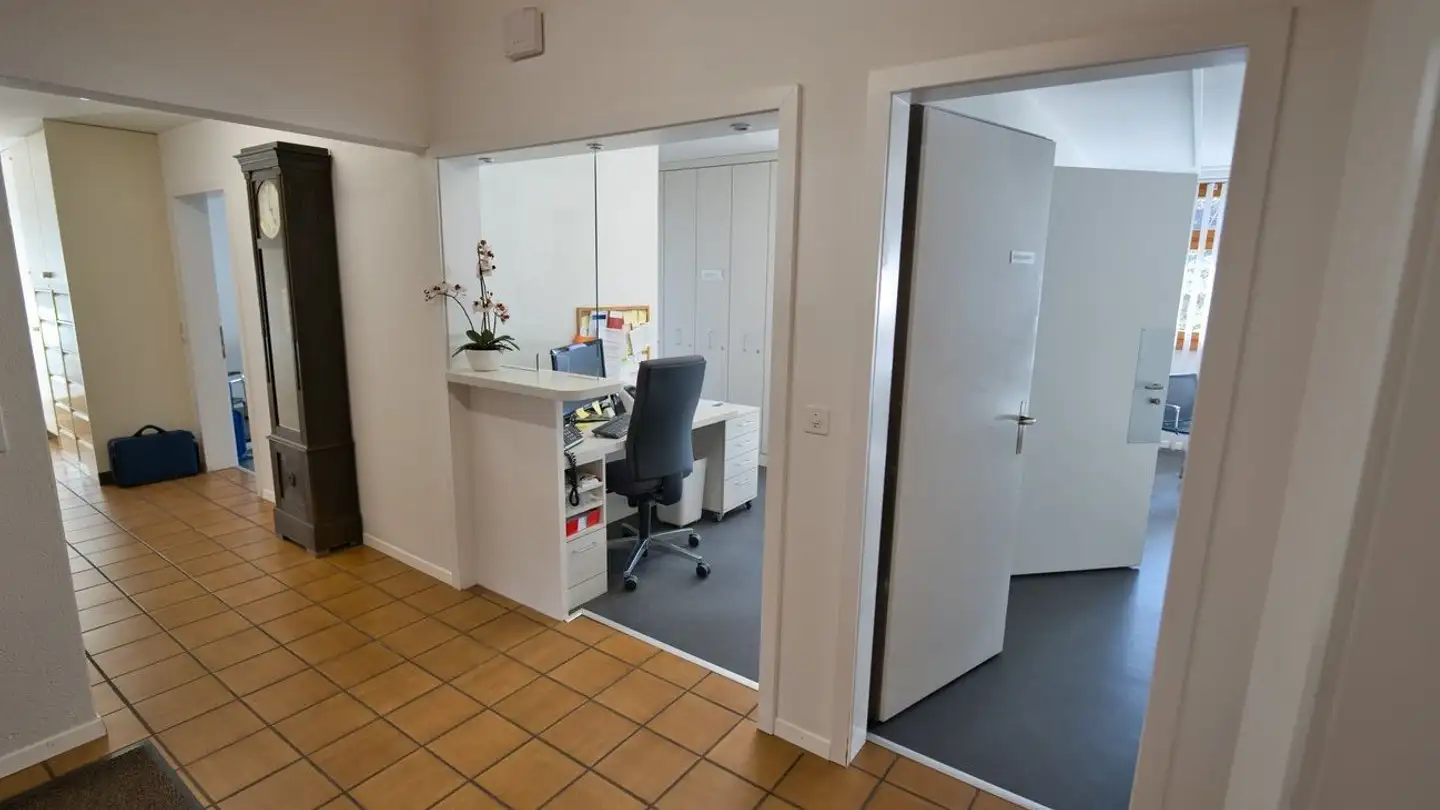 Arztpraxis mieten - Mühleackerstrasse 4, 4543 Deitingen - Foto 3