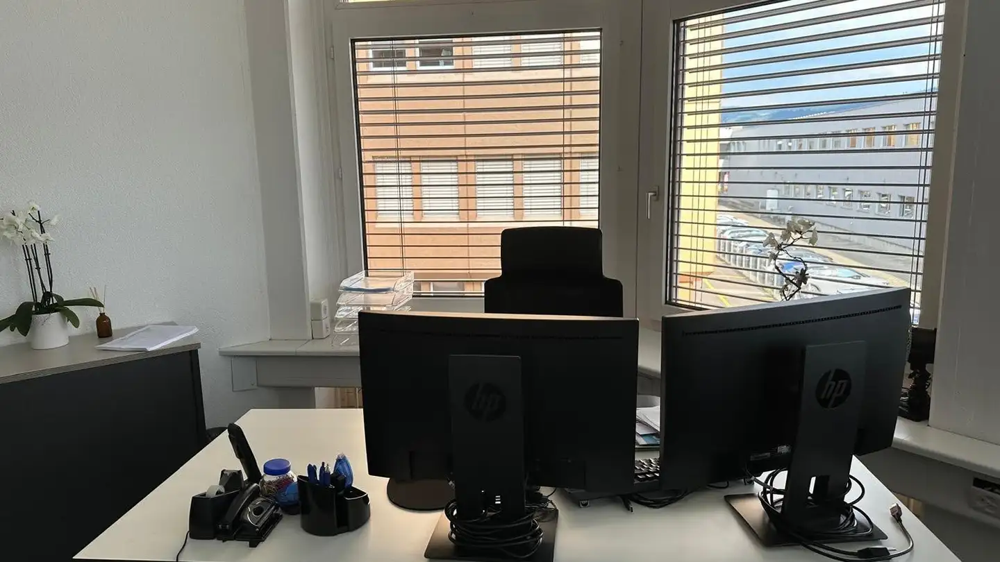 Bürofläche mieten - Gewerbestrasse 9, 6330 Cham - Foto 4