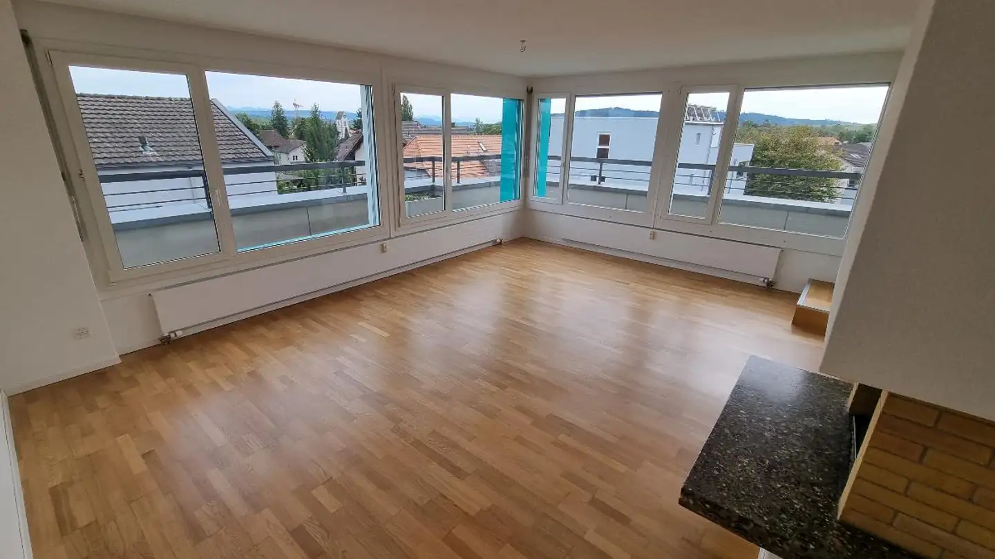 Attique à louer - Lindenstrasse 30, 2552 Orpund