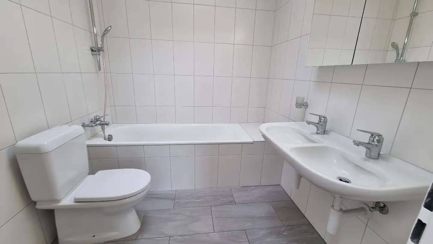 Penthouse for rent - Lindenstrasse 30, 2552 Orpund - Photo 2