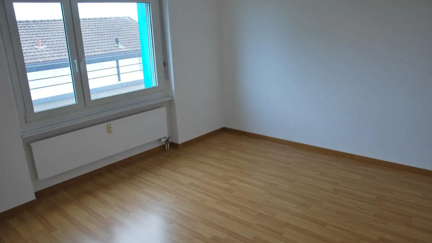 Penthouse for rent - Lindenstrasse 30, 2552 Orpund - Photo 4
