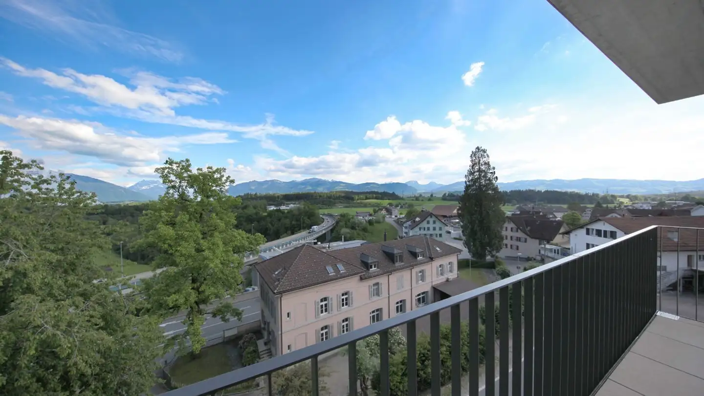 Apartment for rent - Chastelstrasse, 8732 Neuhaus SG - Photo 2