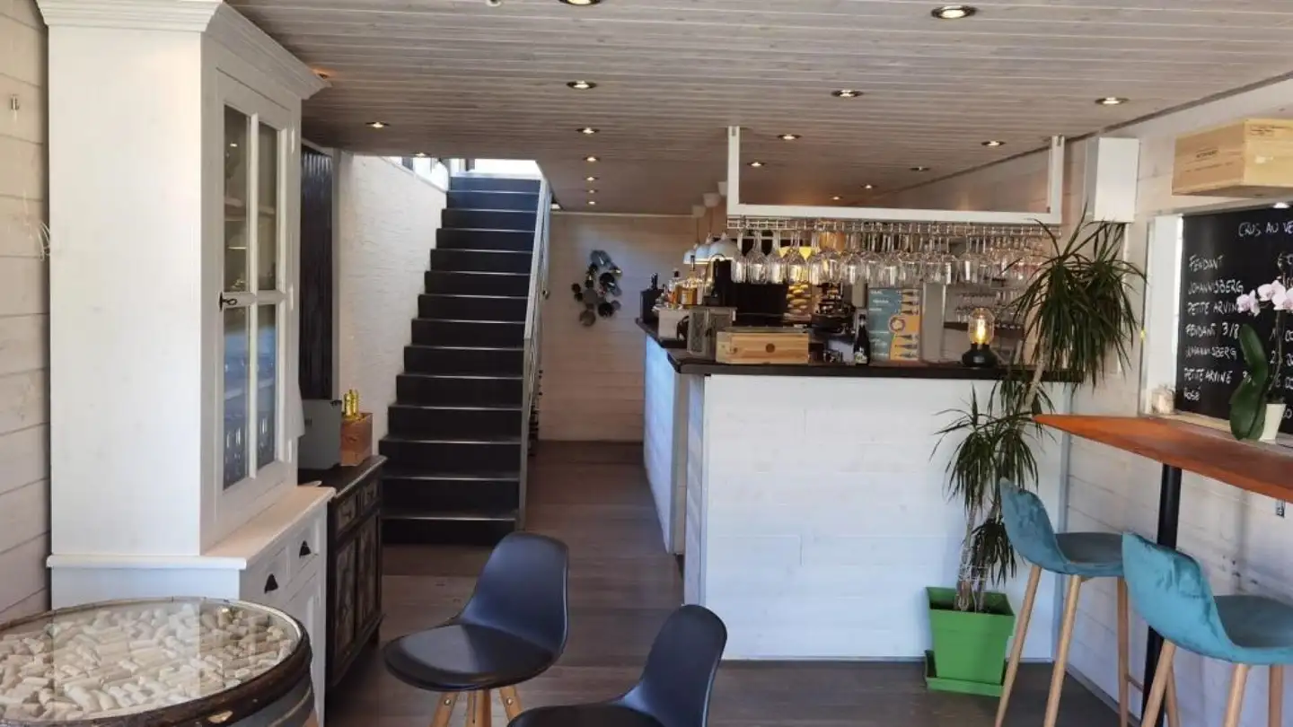 Restaurant à louer - Rue De L'industrie, 1950 Sion - Photo 2