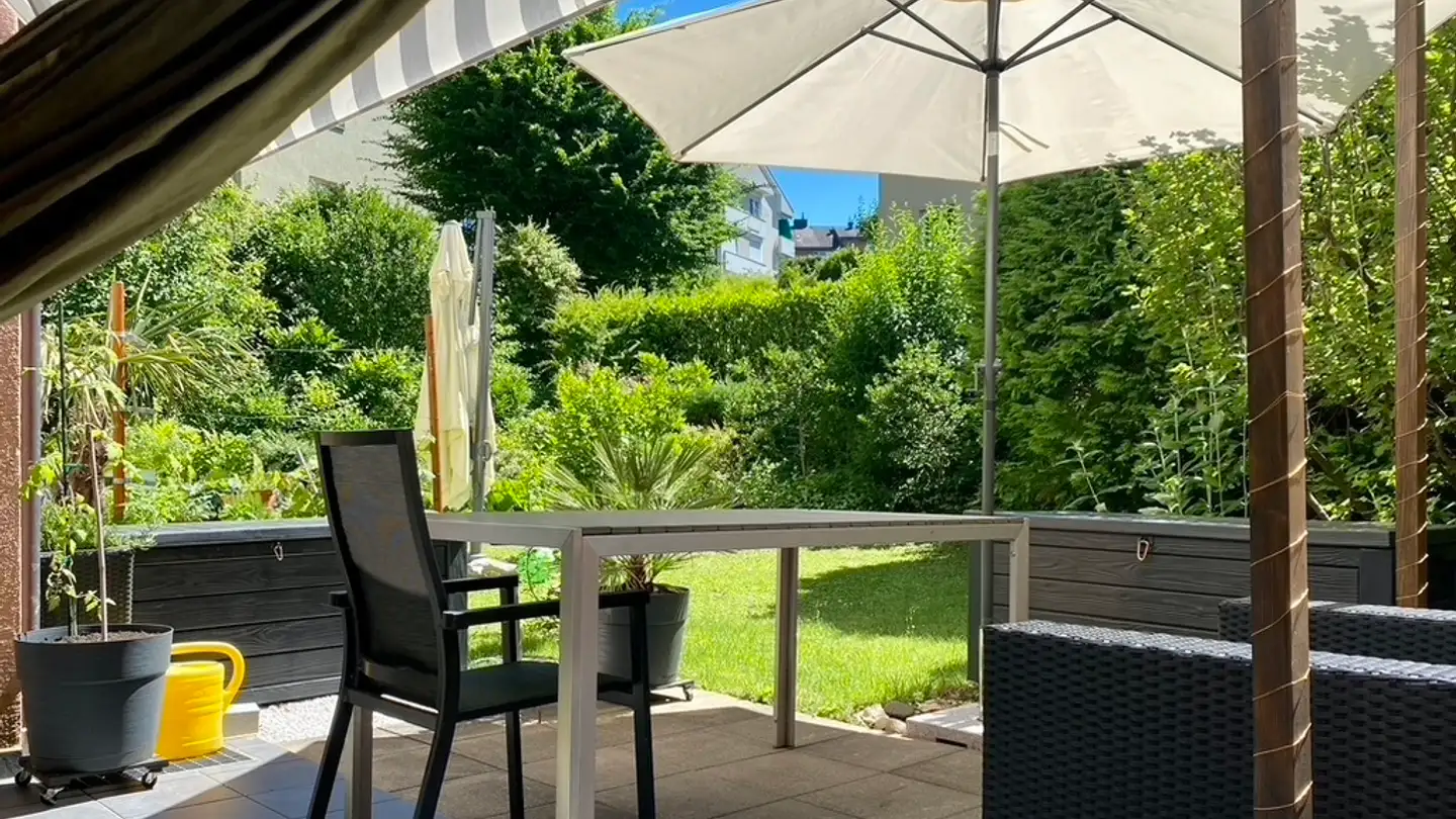 Appartamento ammobiliato in affitto - 8123 Ebmatingen - Photo 2