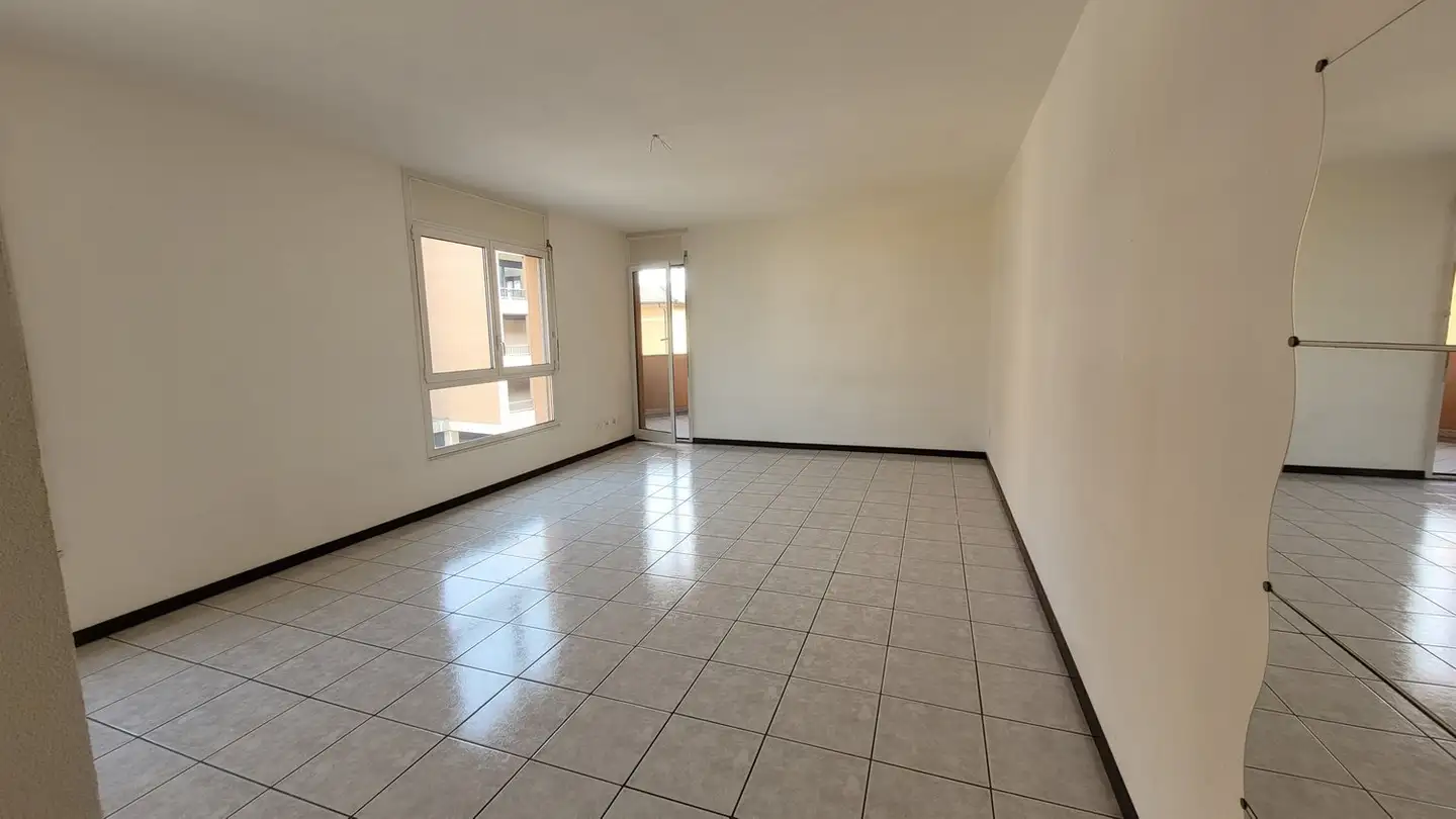 Appartement à louer - Via La Santa 9, 6962 Viganello - Photo 2