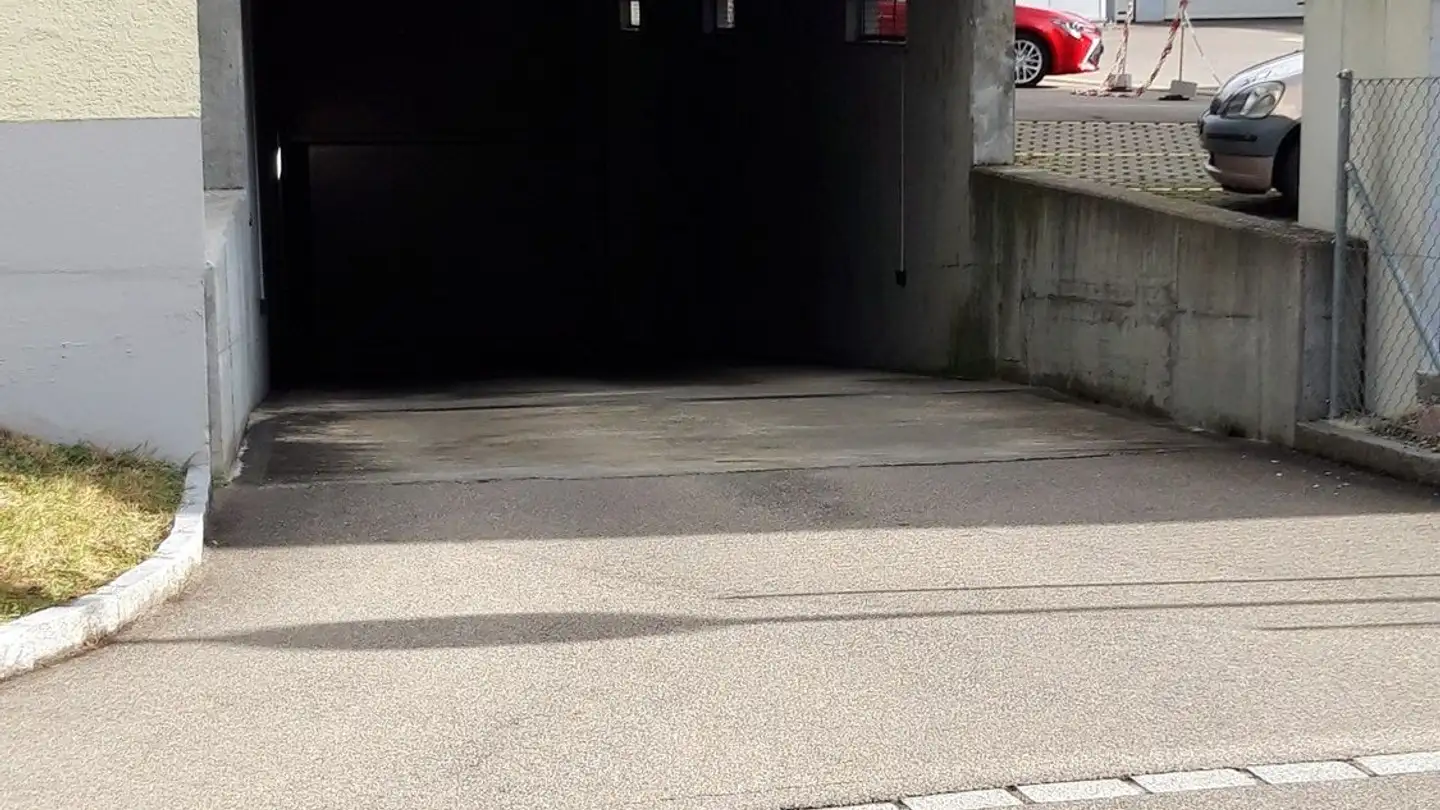 Outdoor parking space for rent - Im Grund 2, 8600 Dübendorf - Photo 2