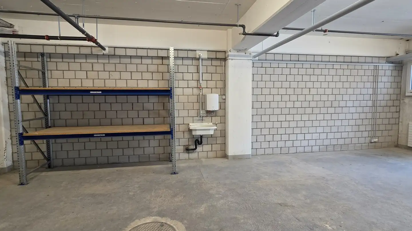 Gewerbe mieten - Adamstrasse 4b, 3014 Bern - Foto 2