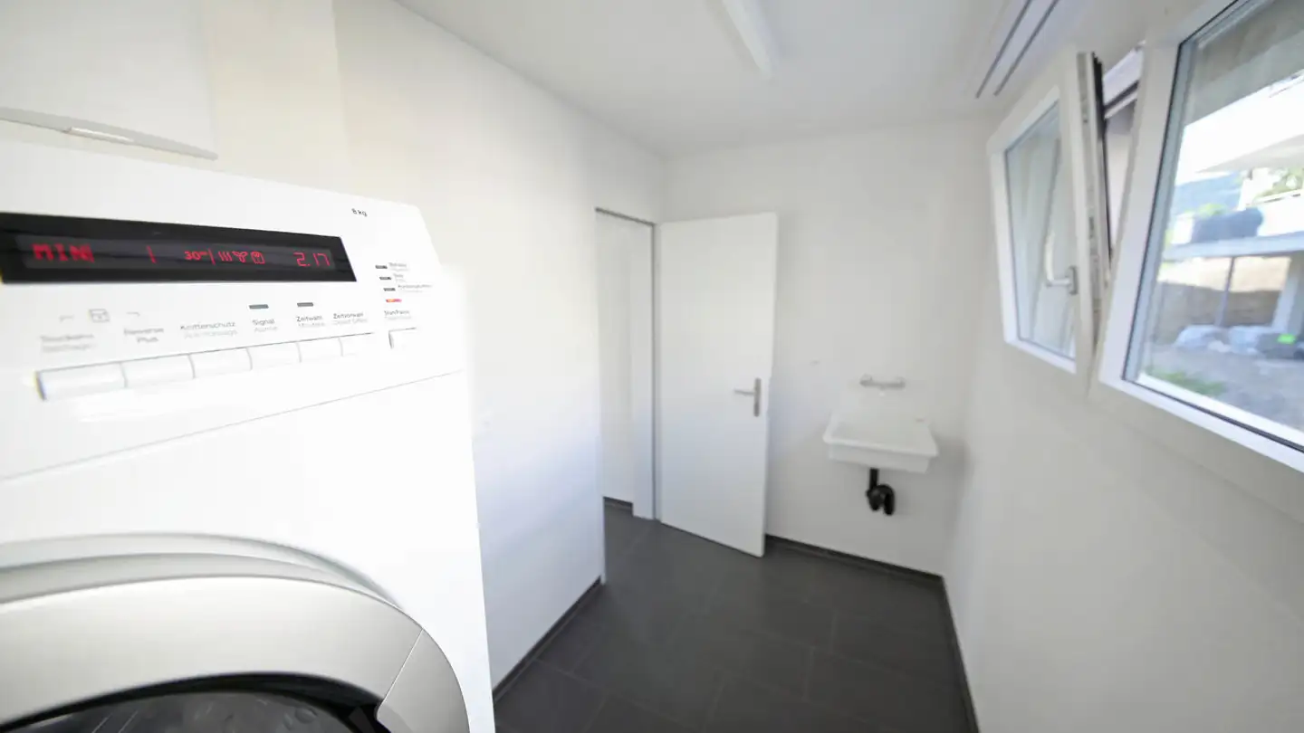 Apartment for rent - Linth-Escher-Weg, 8856 Tuggen - Photo 4