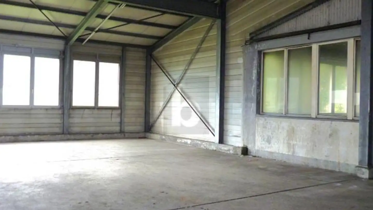 Industrial property for rent - 1450 Ste-Croix - Photo 3