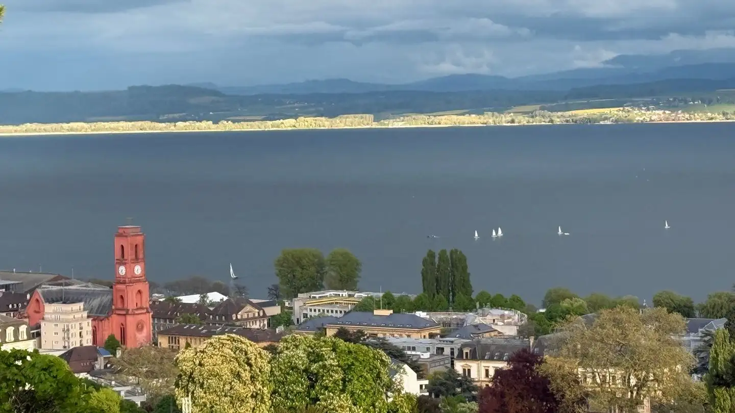 Appartement à louer - Rue Du Rocher 33, 2000 Neuchâtel - Photo 2