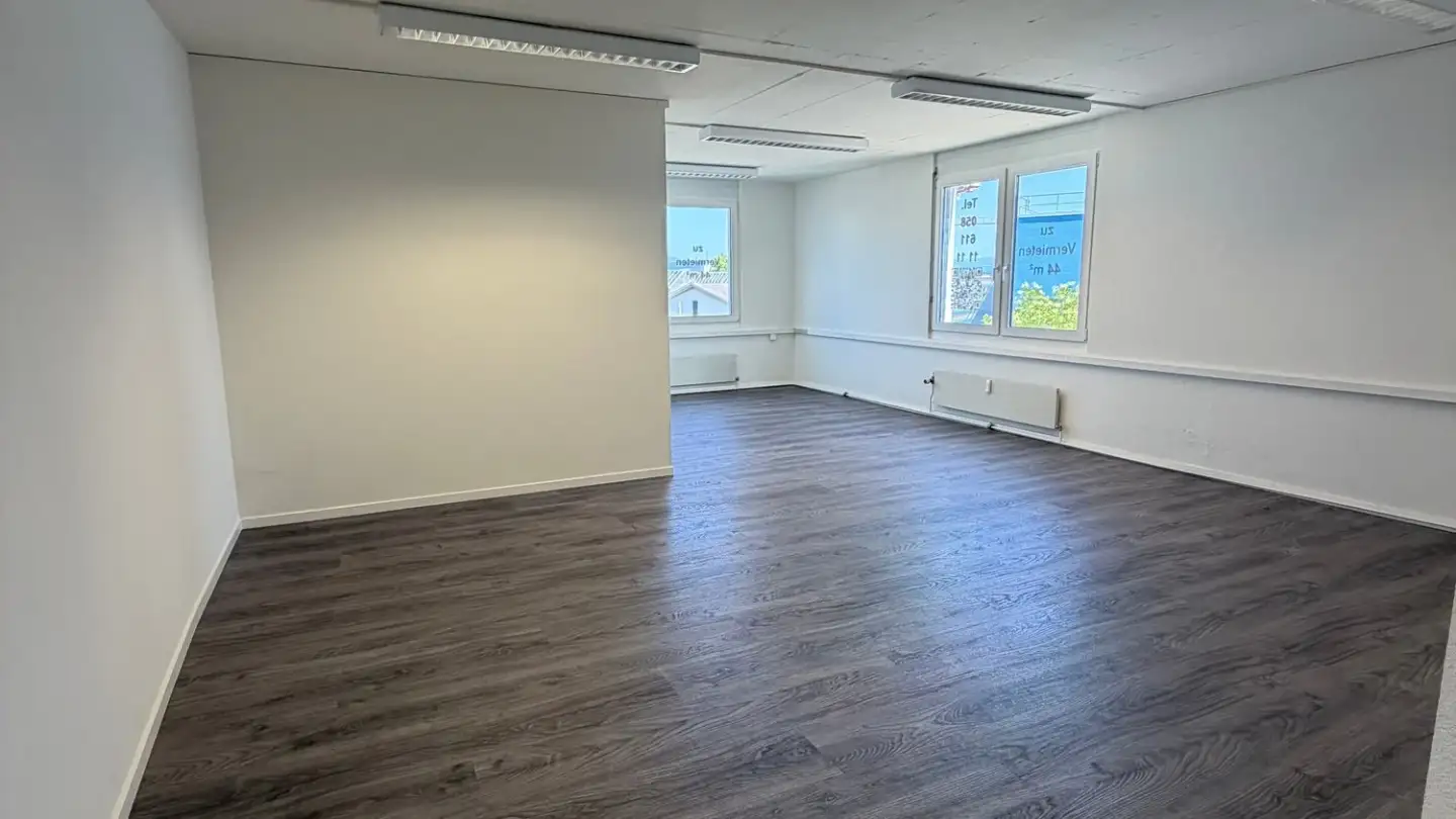 Bürofläche mieten - Leimgrubenweg 4, 4053 Basel - Foto 2