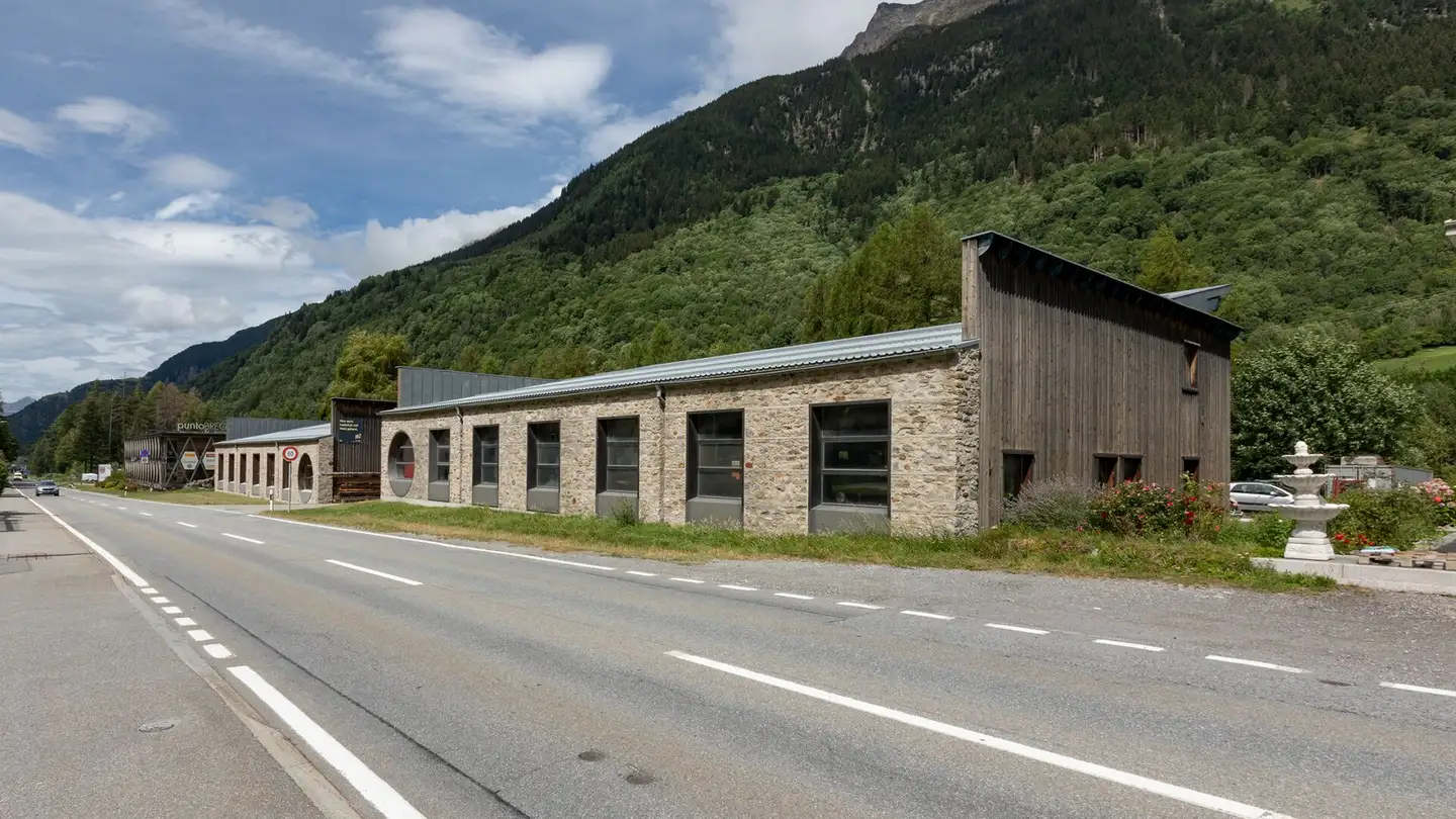 Workshop for sale - 7603 Vicosoprano