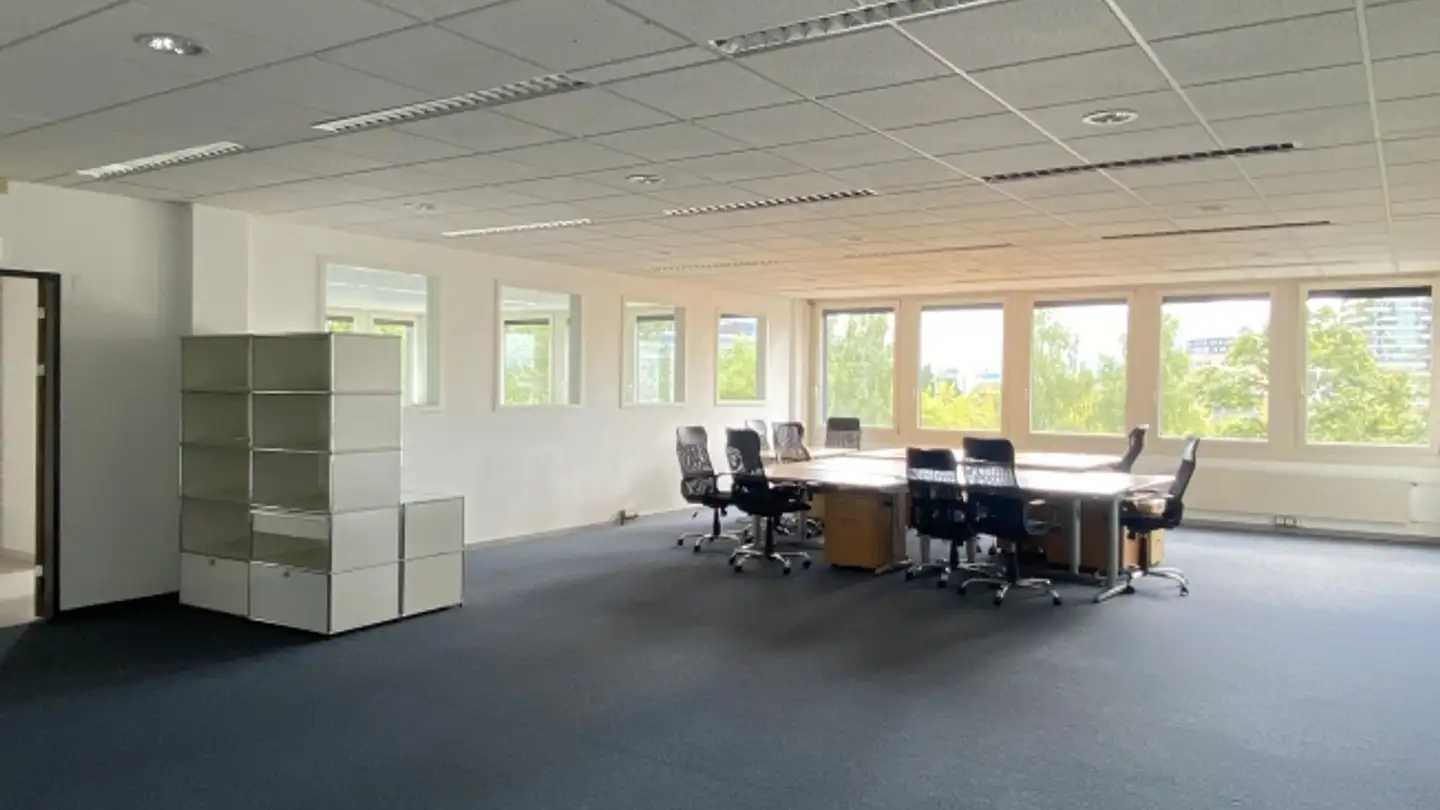 Office space for rent - Lettenstrasse 7, 6343 Rotkreuz