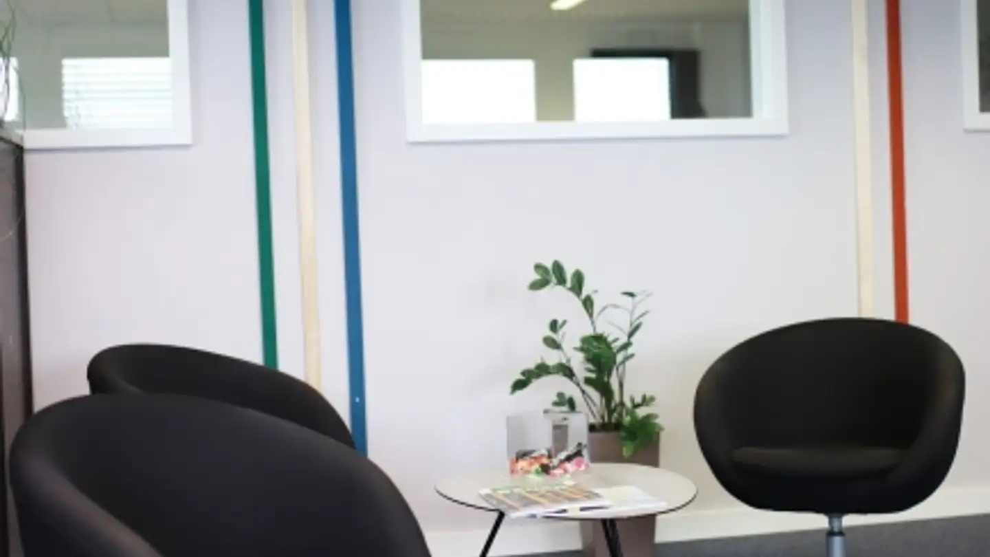 Office space for rent - Lettenstrasse 7, 6343 Rotkreuz - Photo 2