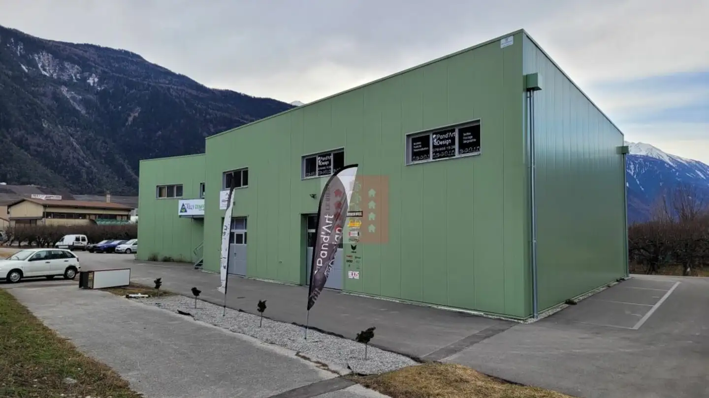 Storage space for sale - 1926 Fully