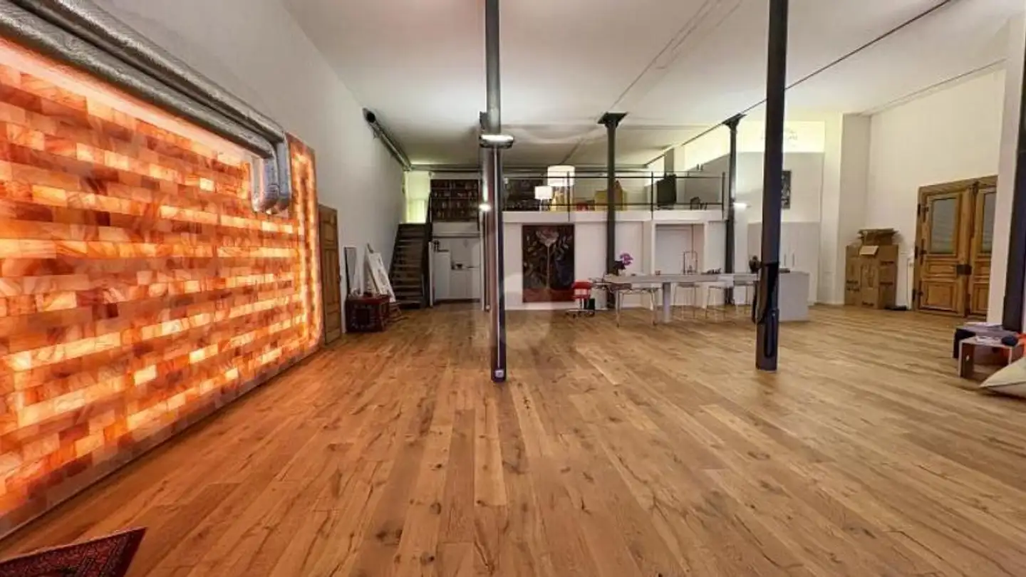 Industrial property for rent - 8630 Rüti ZH