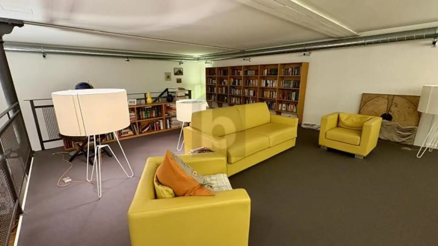 Industrial property for rent - 8630 Rüti ZH - Photo 4