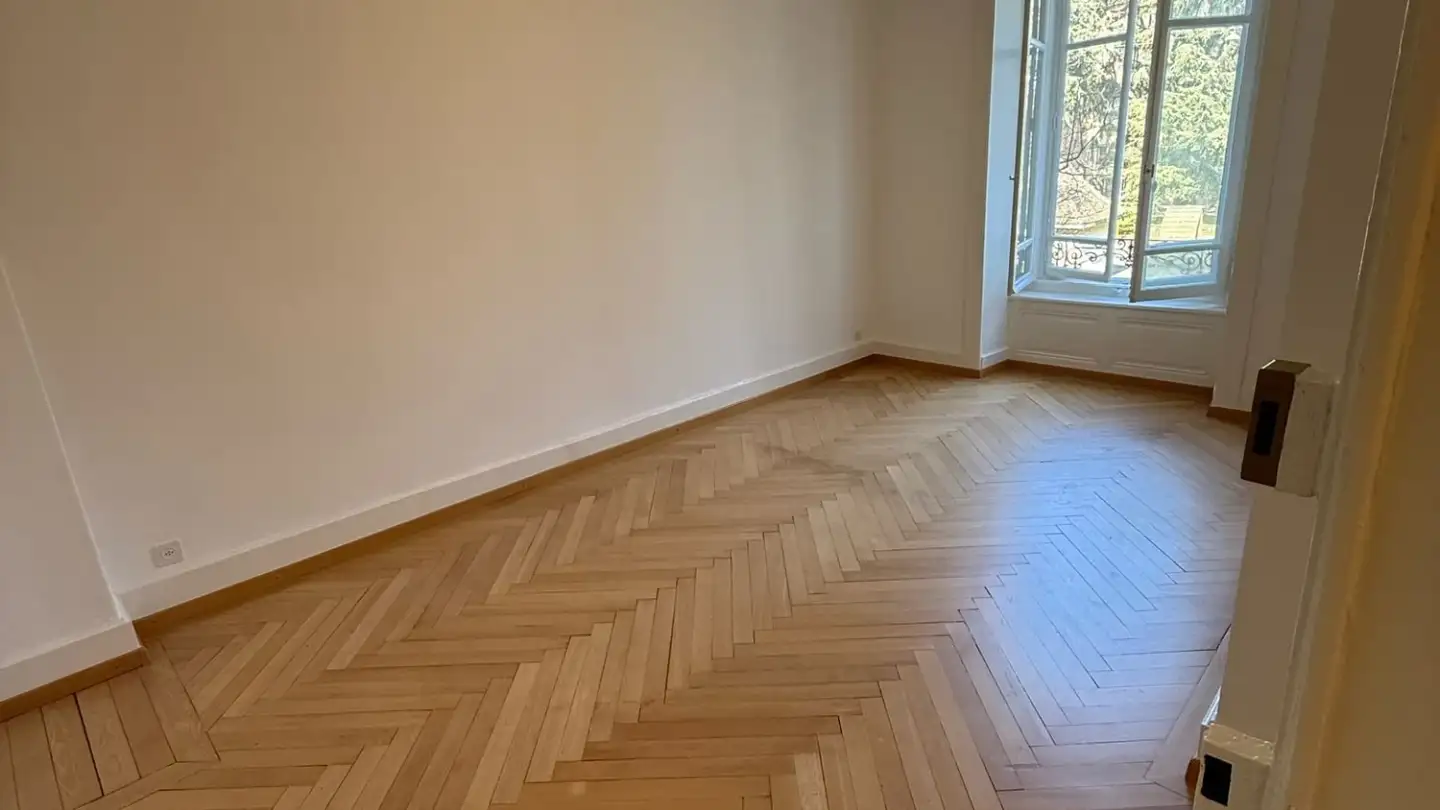 Chambre à louer - 2000 Neuchâtel - Photo 3