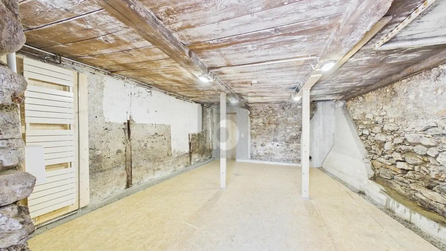 Workshop for rent - 7014 Trin - Photo 2