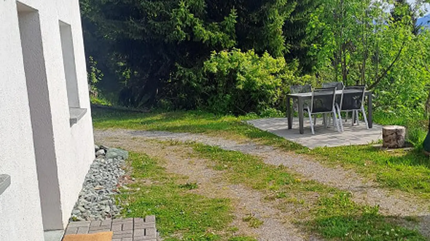 Wohnung mieten - Spundisweg 4, 7074 Malix - Foto 2