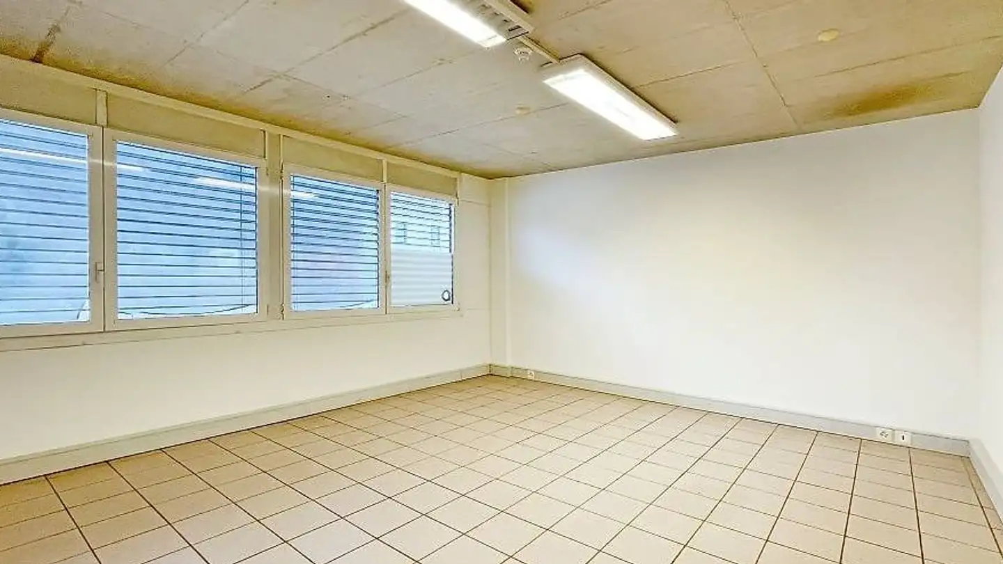 Spazio ufficio in affitto - Via Cantonale 69, 6805 Mezzovico