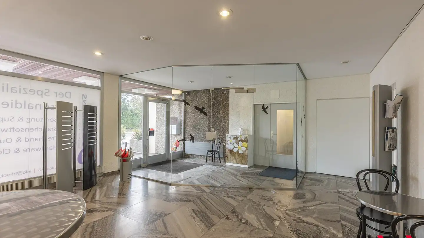 Commercial for rent - Luzernerstrasse, 4665 Oftringen