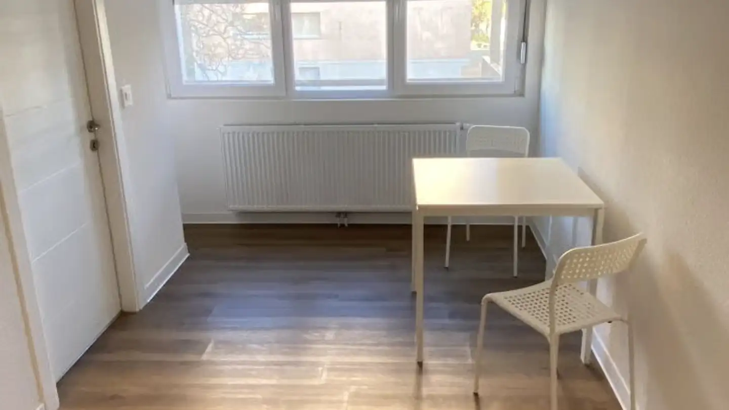 Single room for rent - Rue Du Nord 174, 2300 La Chaux-de-Fonds - Photo 4