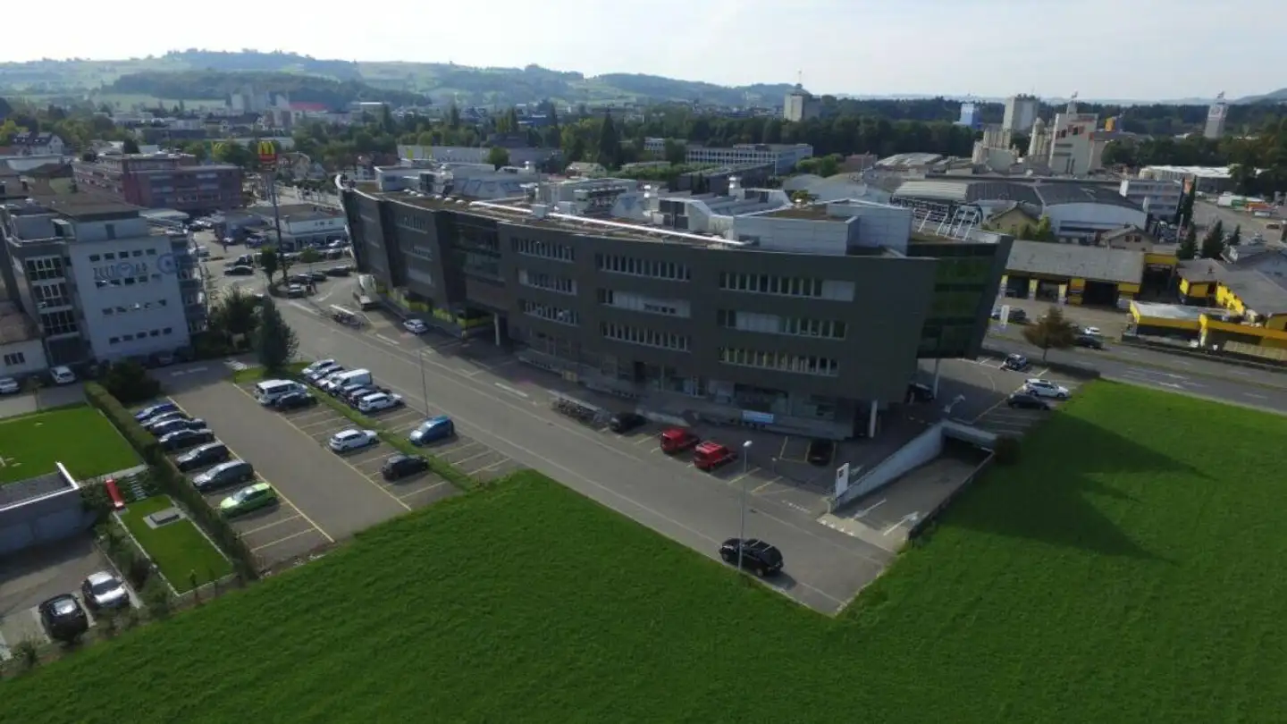 Outdoor parking space for rent - Surentalstrasse 10, 6210 Sursee - Photo 3