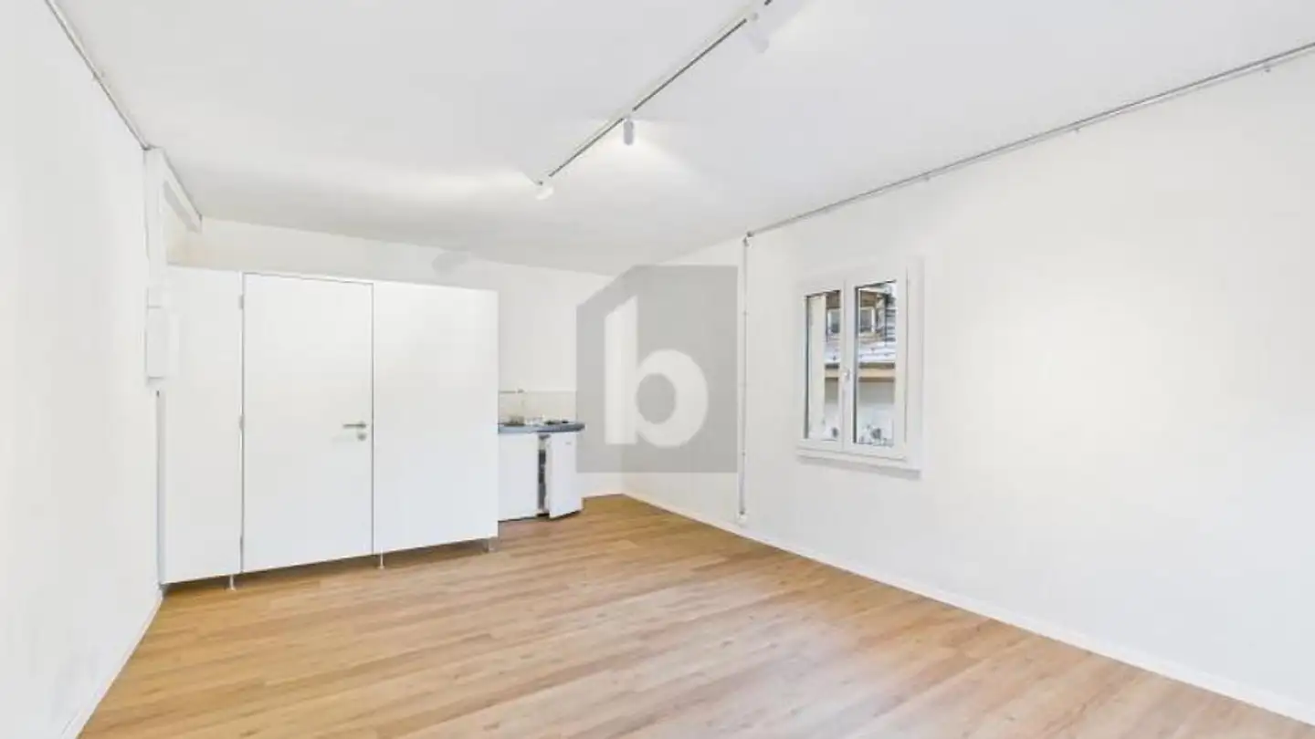 Office space for rent - 7450 Tiefencastel - Photo 3