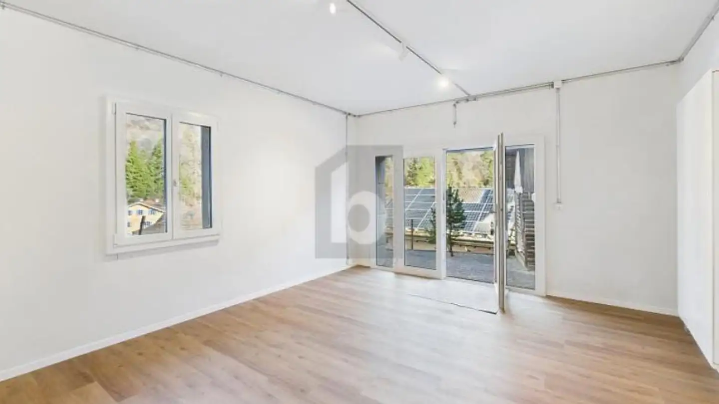 Office space for rent - 7450 Tiefencastel
