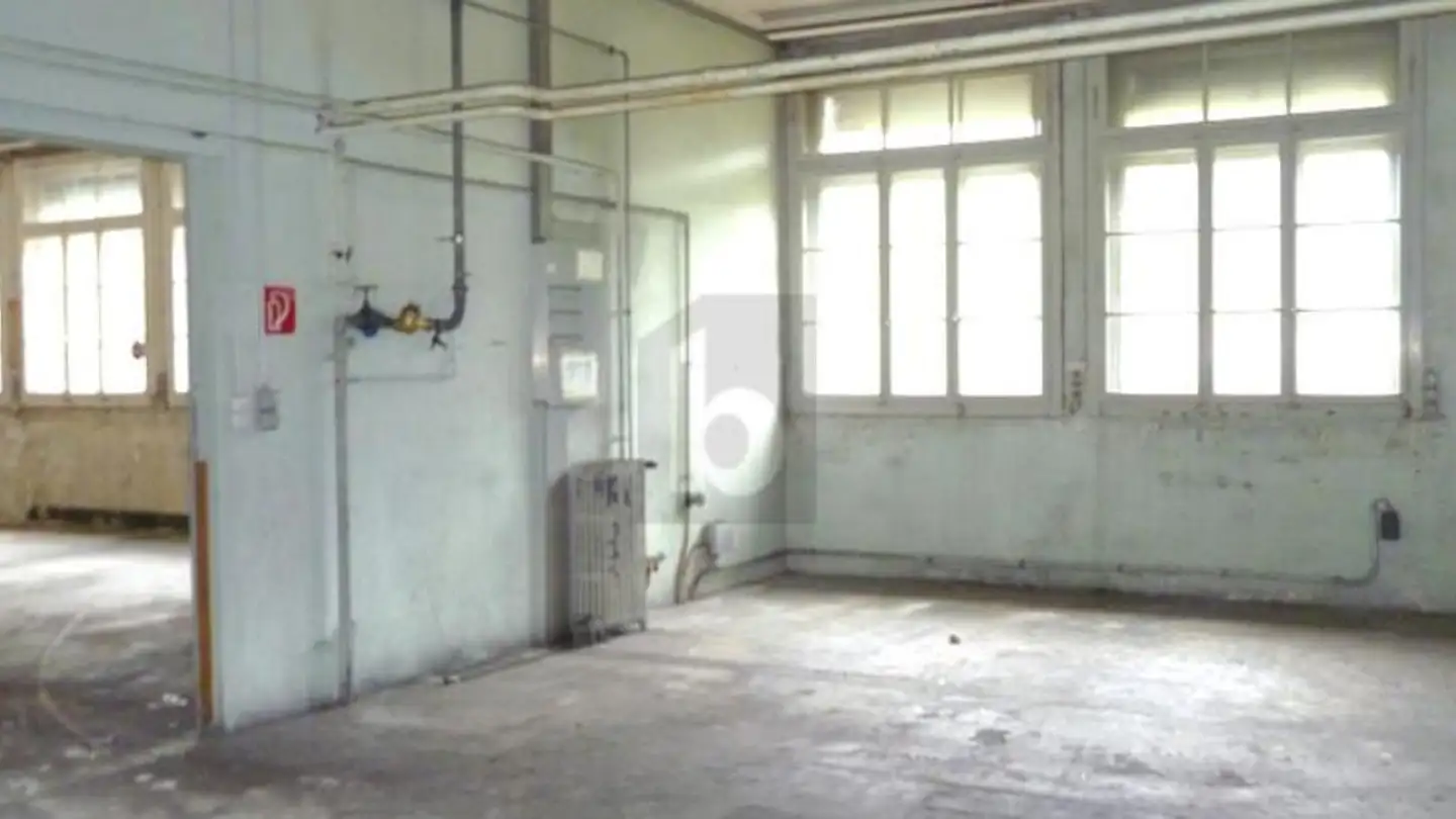 Industrial property for rent - 1450 Ste-Croix - Photo 2