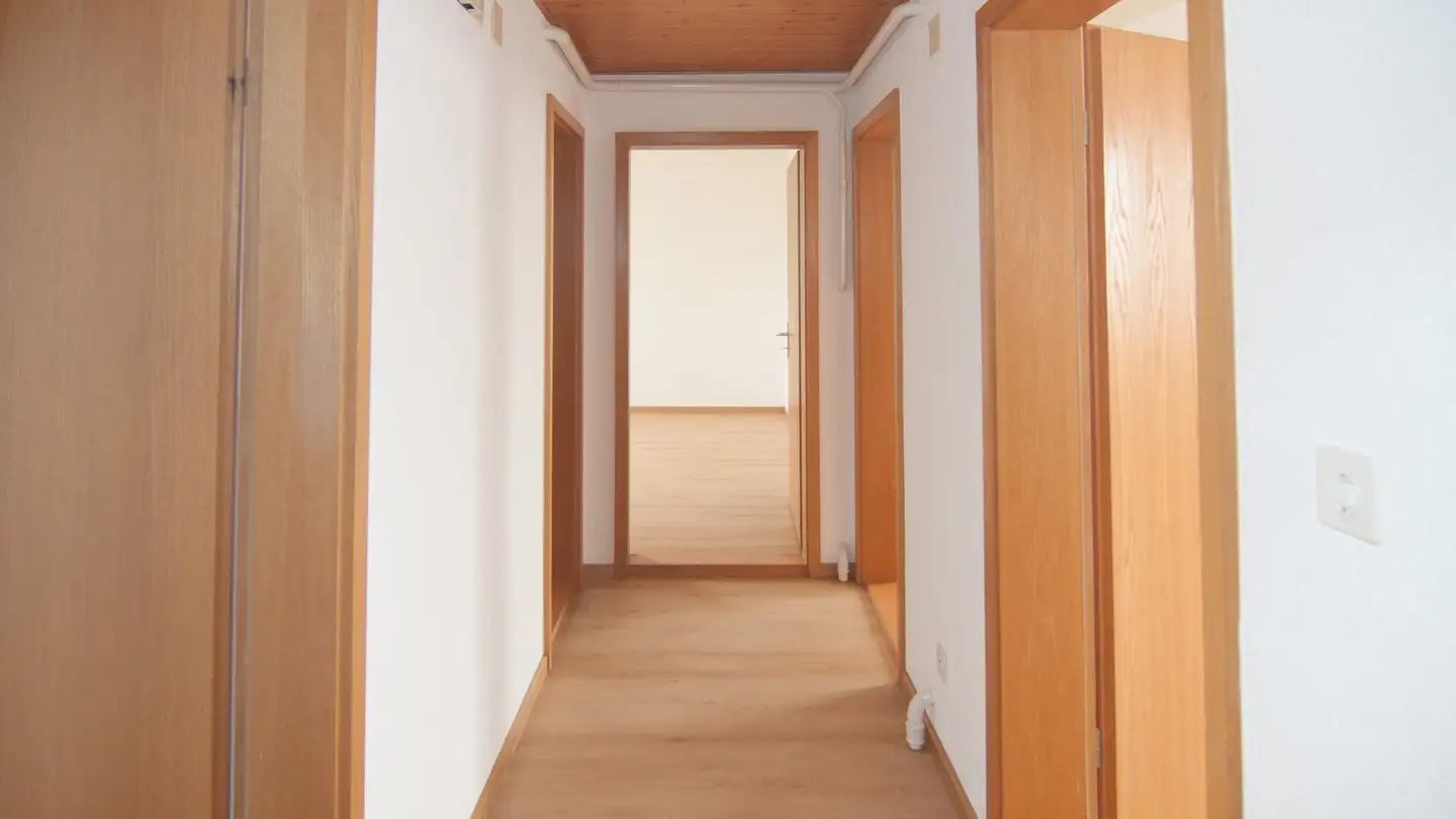 Apartment for rent - Rue Du Foyer 12, 2710 Tavannes - Photo 2