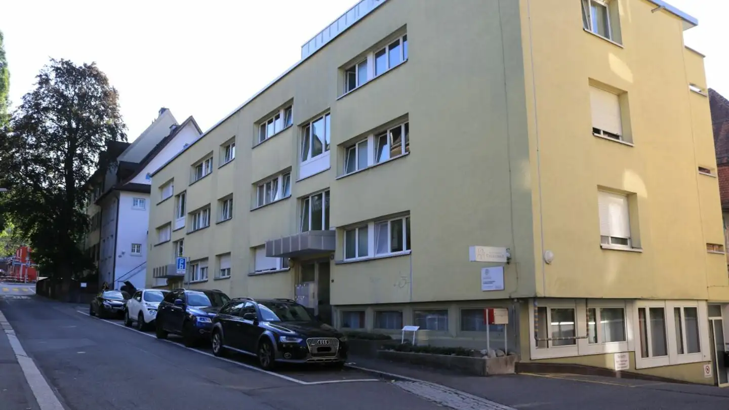 Parcheggio esterno in affitto - Spyristrasse 8, 8044 Zürich