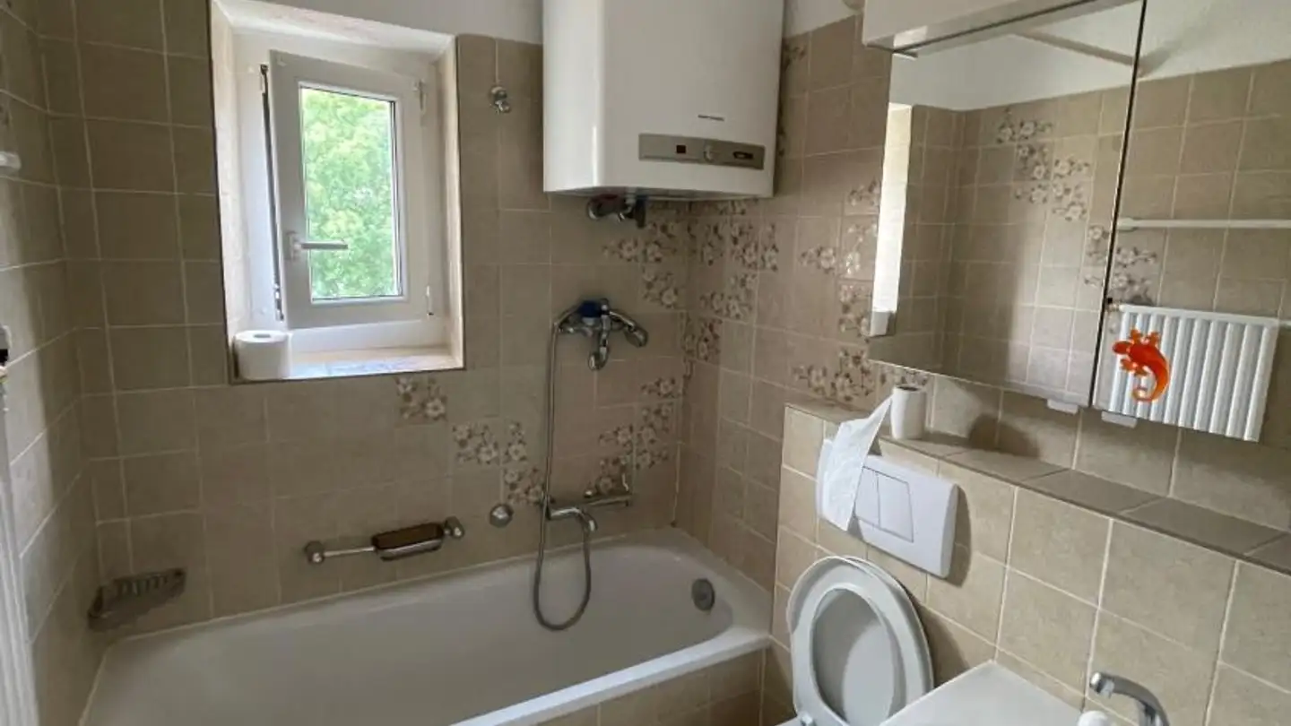 Appartement à louer - Rue Des Pontins 17, 2613 Villeret - Photo 4