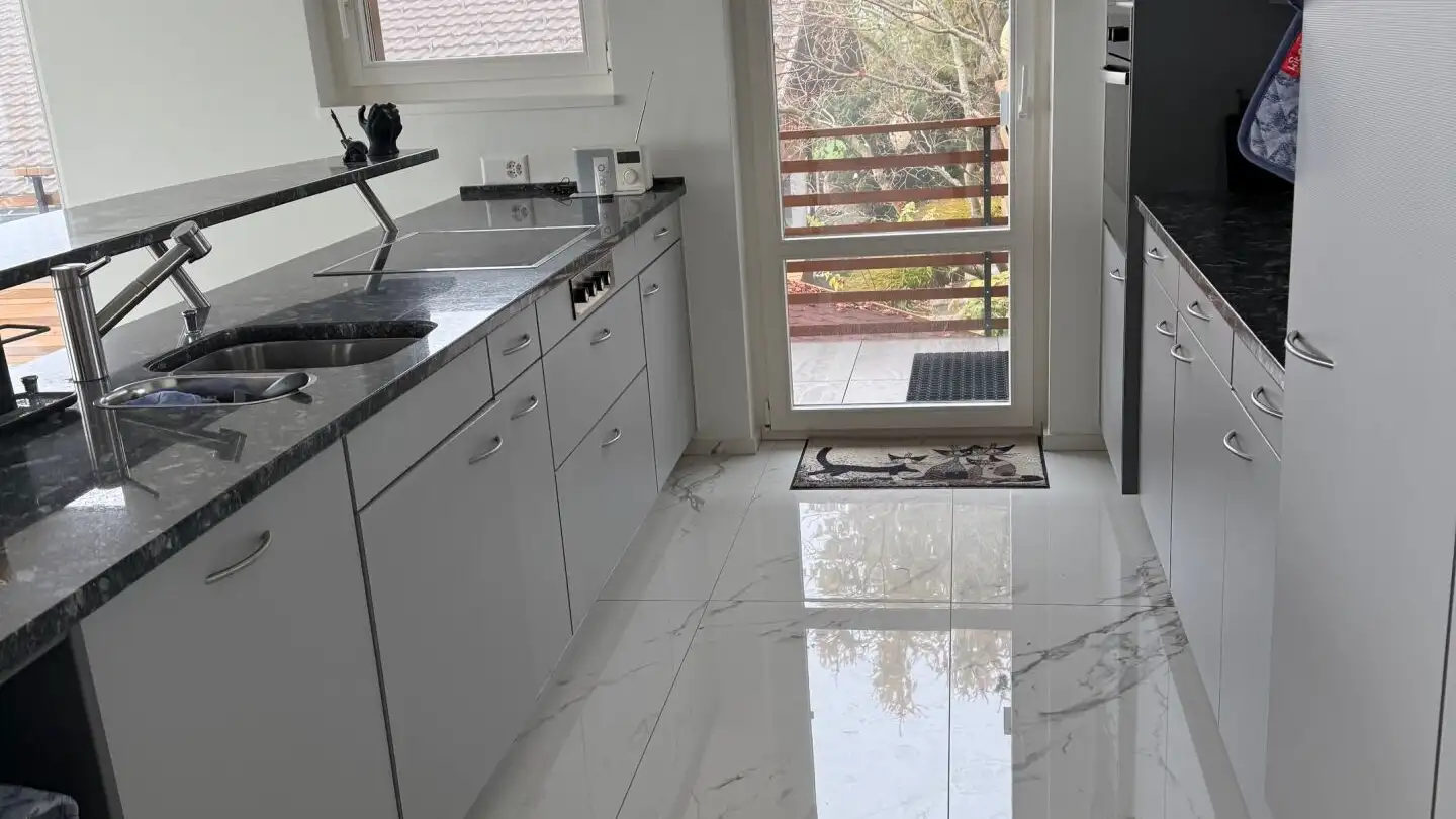 Apartment for rent - Haltenstrasse, 3654 Gunten - Photo 4