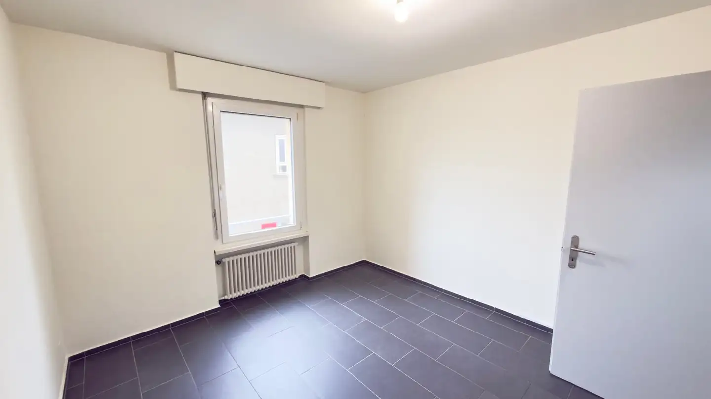 Apartment for rent - 6600 Muralto - Photo 2