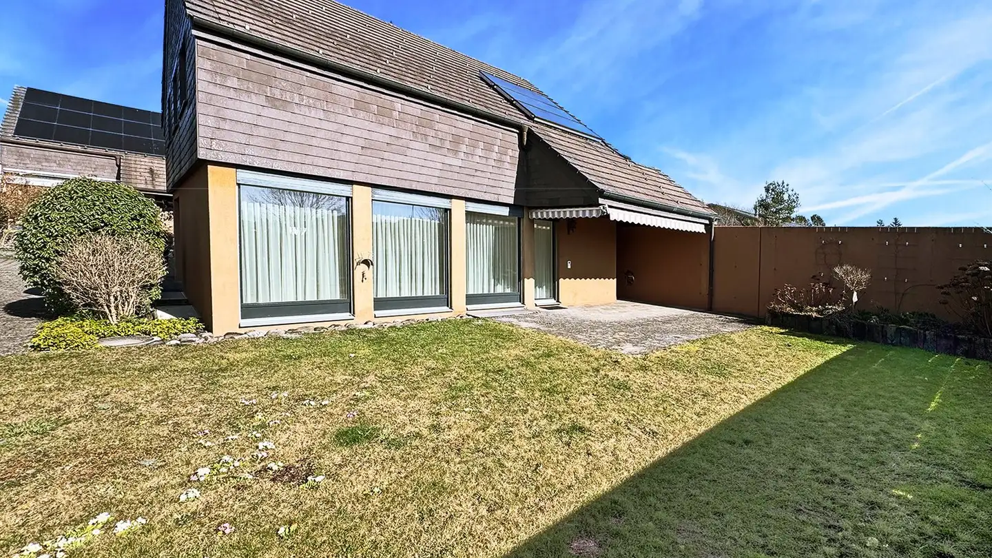 Einfamilienhaus kaufen - Lägernstrasse 12, 8155 Niederhasli - Foto 2