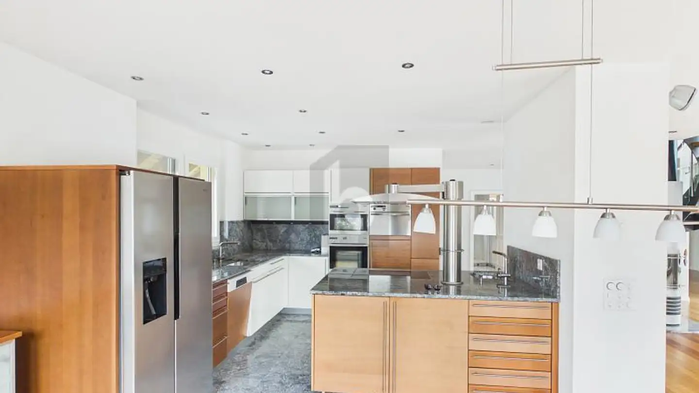 Duplex for rent - 6315 Morgarten - Photo 3