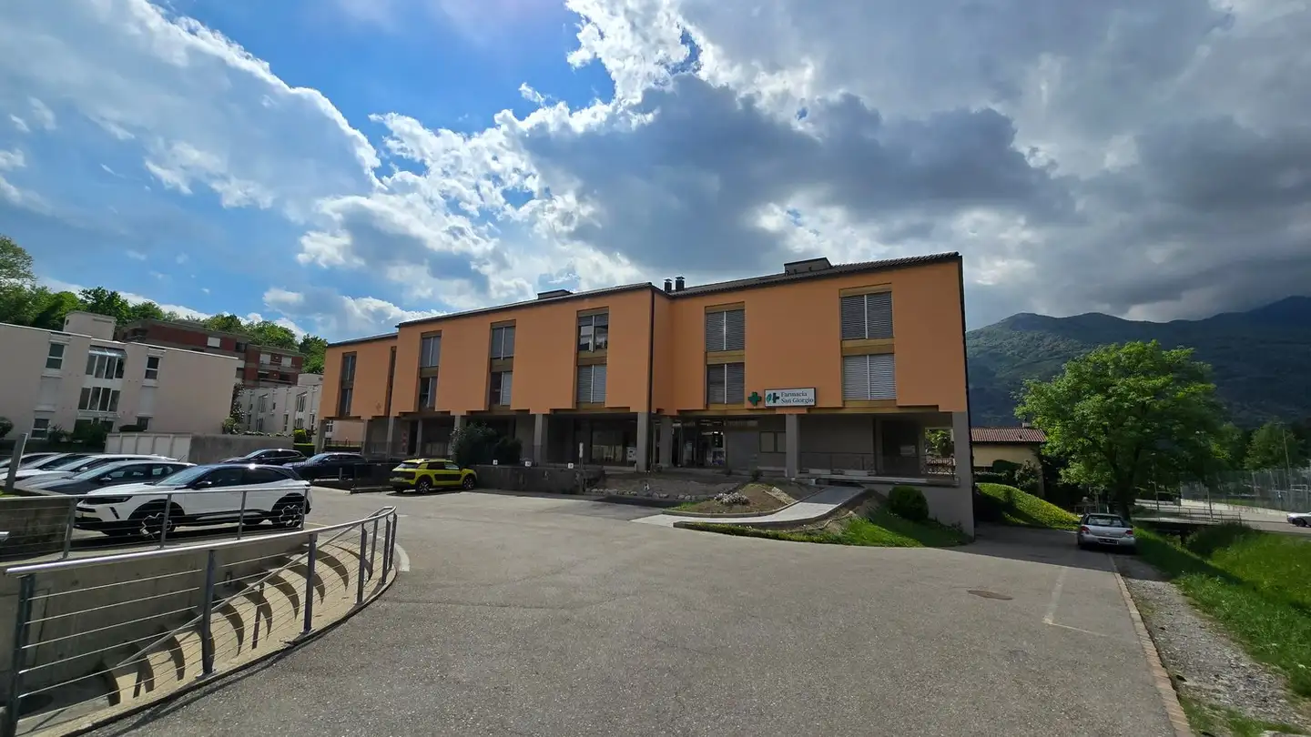 Edificio ad uso misto in affitto - Via Alle Scuole 28, 6946 Ponte Capriasca