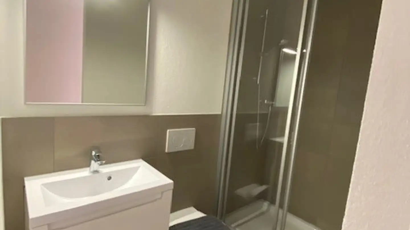 Studio for rent - Baarerstrasse 36, 6300 Zug - Photo 4