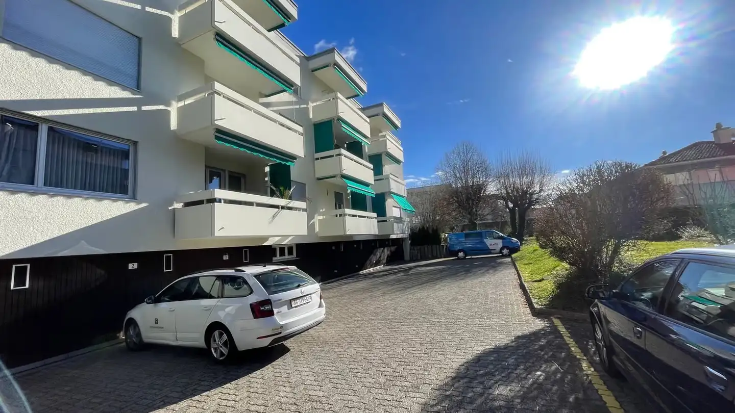 Dachgeschosswohnung mieten - Glärnischstrasse 16, 8102 Oberengstringen