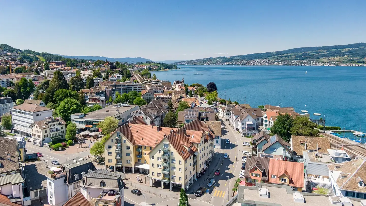 Wohnung mieten - Seestrasse 115, 8820 Wädenswil - Foto 2
