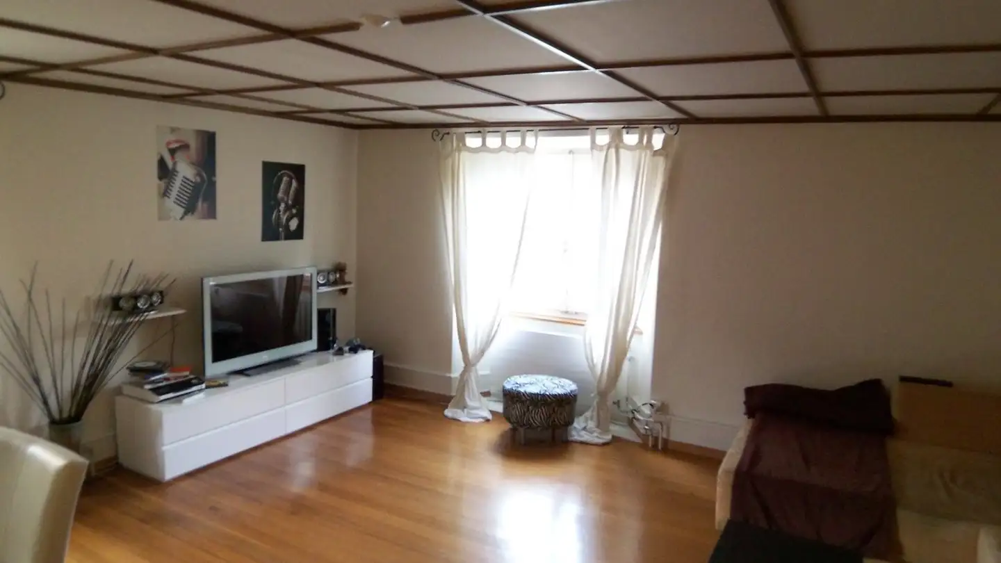 Wohnung mieten - Hauptstrasse 47, 4148 Pfeffingen